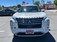 New 2026  Mitsubishi Outlander SE FWD at Camacho Mitsubishi near Palmdale&comma; CA