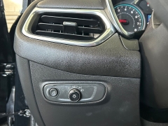Used 2023  Chevrolet Equinox FWD 4dr LT w&sol;1LT at Camacho Mitsubishi near Palmdale&comma; CA