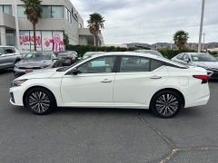 Used 2025  Nissan Altima SV FWD at Camacho Mitsubishi near Palmdale&comma; CA