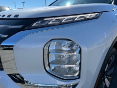 New 2025  Mitsubishi Outlander SE FWD at Camacho Mitsubishi near Palmdale, CA