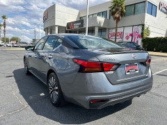 Used 2024  Nissan Altima 2&period;5 SV Sedan at Camacho Mitsubishi near Palmdale&comma; CA