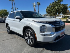 New 2025  Mitsubishi Outlander SE FWD at Camacho Mitsubishi near Palmdale, CA