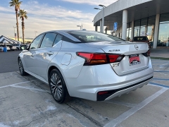 Used 2024  Nissan Altima 2&period;5 SV Sedan at Camacho Mitsubishi near Palmdale&comma; CA