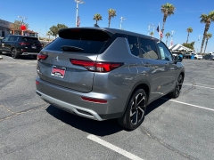 Used 2024  Mitsubishi Outlander SE FWD at Camacho Mitsubishi near Palmdale&comma; CA