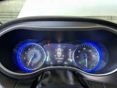 Used 2024  Chrysler Pacifica Touring L FWD at Camacho Mitsubishi near Palmdale&comma; CA