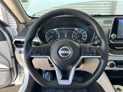 Used 2025  Nissan Altima SV FWD at Camacho Mitsubishi near Palmdale&comma; CA
