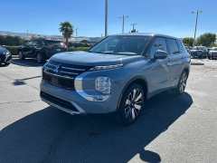 New 2026  Mitsubishi Outlander SE FWD at Camacho Mitsubishi near Palmdale&comma; CA