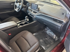 Used 2024  Nissan Altima 2&period;5 SV Sedan at Camacho Mitsubishi near Palmdale&comma; CA