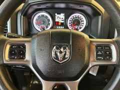 Used 2024  Ram 1500 Classic 2WD Warlock Crew Cab 5'7" Box at Camacho Mitsubishi near Palmdale&comma; CA