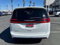 Used 2024  Chrysler Pacifica Touring L FWD at Camacho Mitsubishi near Palmdale&comma; CA