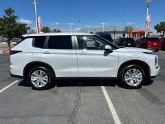 New 2025  Mitsubishi Outlander ES FWD at Camacho Mitsubishi near Palmdale, CA