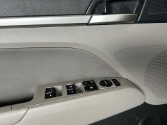 Used 2020  Hyundai Elantra 4d Sedan SEL at Camacho Mitsubishi near Palmdale&comma; CA