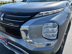 Used 2024  Mitsubishi Outlander SE FWD at Camacho Mitsubishi near Palmdale&comma; CA