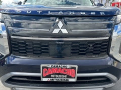 New 2025  Mitsubishi Outlander SE FWD at Camacho Mitsubishi near Palmdale, CA