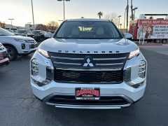 New 2026  Mitsubishi Outlander SE FWD at Camacho Mitsubishi near Palmdale&comma; CA