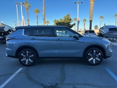 New 2026  Mitsubishi Outlander SE FWD at Camacho Mitsubishi near Palmdale&comma; CA