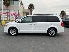 Used 2016  Dodge Grand Caravan 4d Wagon SXT at Camacho Mitsubishi near Palmdale&comma; CA