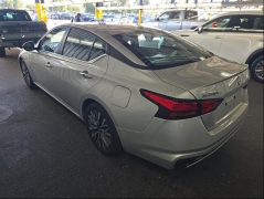 Used 2024  Nissan Altima 2&period;5 SV Sedan at Camacho Mitsubishi near Palmdale&comma; CA