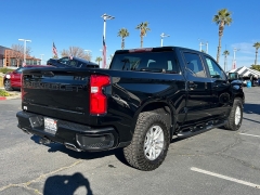 Used 2020  Chevrolet Silverado 1500 4WD Crew Cab RST at Camacho Mitsubishi near Palmdale&comma; CA