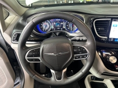 Used 2024  Chrysler Pacifica Touring L FWD at Camacho Mitsubishi near Palmdale&comma; CA