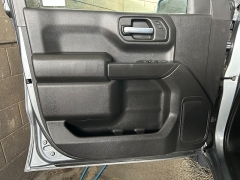 Used 2021 Chevrolet Silverado 1500 2WD Crew Cab 147" Custom at Camacho Mitsubishi near Palmdale, CA