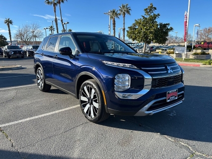 New 2026 Mitsubishi Outlander SE FWD at Camacho Mitsubishi near Palmdale, CA