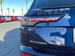 New 2026  Mitsubishi Outlander SE FWD at Camacho Mitsubishi near Palmdale&comma; CA