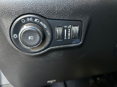 Used 2023  Jeep Compass Limited 4x4 at Camacho Mitsubishi near Palmdale, CA