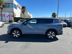 New 2026  Mitsubishi Outlander SE FWD at Camacho Mitsubishi near Palmdale&comma; CA
