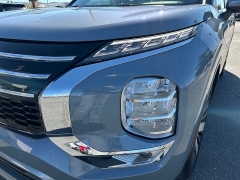 New 2026  Mitsubishi Outlander SE FWD at Camacho Mitsubishi near Palmdale&comma; CA
