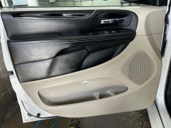 Used 2017  Dodge Grand Caravan 4d Wagon SXT at Camacho Mitsubishi near Palmdale&comma; CA