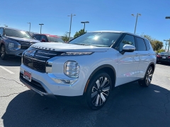 New 2025  Mitsubishi Outlander SE FWD at Camacho Mitsubishi near Palmdale, CA