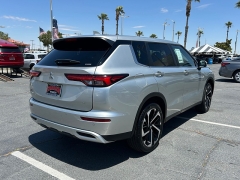 Used 2024  Mitsubishi Outlander SE S-AWC at Camacho Mitsubishi near Palmdale&comma; CA