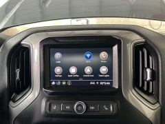 Used 2021 Chevrolet Silverado 1500 2WD Crew Cab 147" Custom at Camacho Mitsubishi near Palmdale, CA
