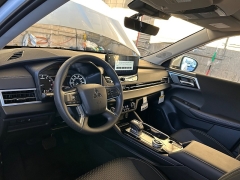 New 2026  Mitsubishi Outlander SE FWD at Camacho Mitsubishi near Palmdale&comma; CA