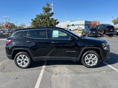 Used 2025  Jeep Compass Sport 4x4 at Camacho Mitsubishi near Palmdale&comma; CA