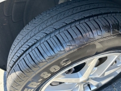 Used 2024  Chevrolet Equinox AWD 4dr LT w&sol;1LT at Camacho Mitsubishi near Palmdale&comma; CA