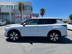 New 2026  Mitsubishi Outlander SE FWD at Camacho Mitsubishi near Palmdale&comma; CA