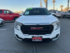 Used 2024  GMC Terrain FWD 4dr SLE at Camacho Mitsubishi near Palmdale&comma; CA