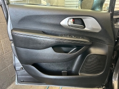 Used 2019  Chrysler Pacifica 4d Wagon Touring Plus at Camacho Mitsubishi near Palmdale, CA