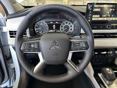 New 2025  Mitsubishi Outlander SE FWD at Camacho Mitsubishi near Palmdale, CA