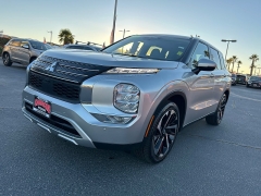 Used 2024  Mitsubishi Outlander SE FWD at Camacho Mitsubishi near Palmdale&comma; CA