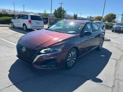 Used 2024  Nissan Altima 2&period;5 SV Sedan at Camacho Mitsubishi near Palmdale&comma; CA