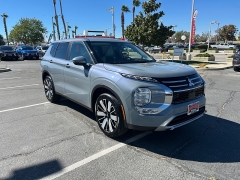  2026 Mitsubishi Outlander SE FWD at Camacho Mitsubishi near Palmdale&comma; CA