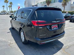 Used 2025  Chrysler Pacifica Select FWD at Camacho Mitsubishi near Palmdale&comma; CA