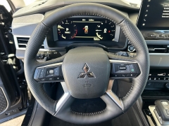 New 2026  Mitsubishi Outlander SE FWD at Camacho Mitsubishi near Palmdale&comma; CA
