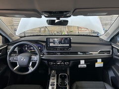 New 2026  Mitsubishi Outlander Plug-In Hybrid SE S-AWC at Camacho Mitsubishi near Palmdale&comma; CA