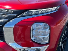 Used 2024  Mitsubishi Outlander SE FWD at Camacho Mitsubishi near Palmdale&comma; CA