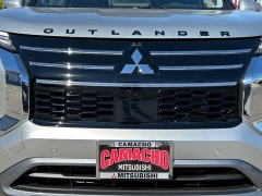 New 2025  Mitsubishi Outlander SE FWD at Camacho Mitsubishi near Palmdale, CA