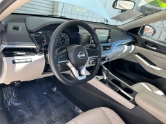 Used 2025  Nissan Altima SV FWD at Camacho Mitsubishi near Palmdale&comma; CA